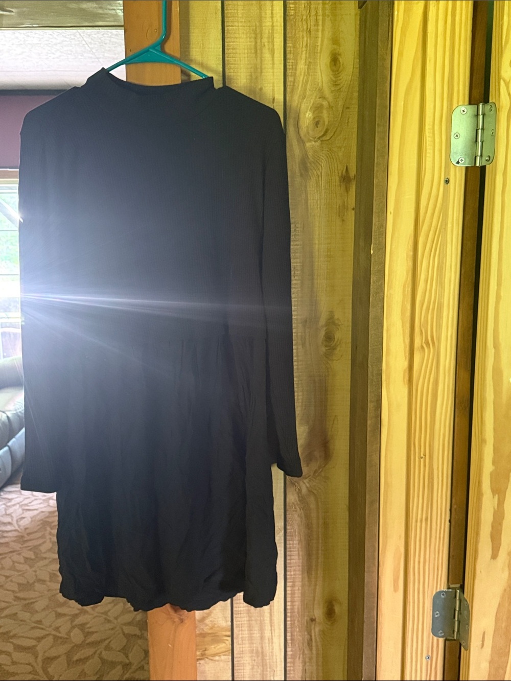 Women’s Black Long-Sleeve Ribbed Tunic Dress